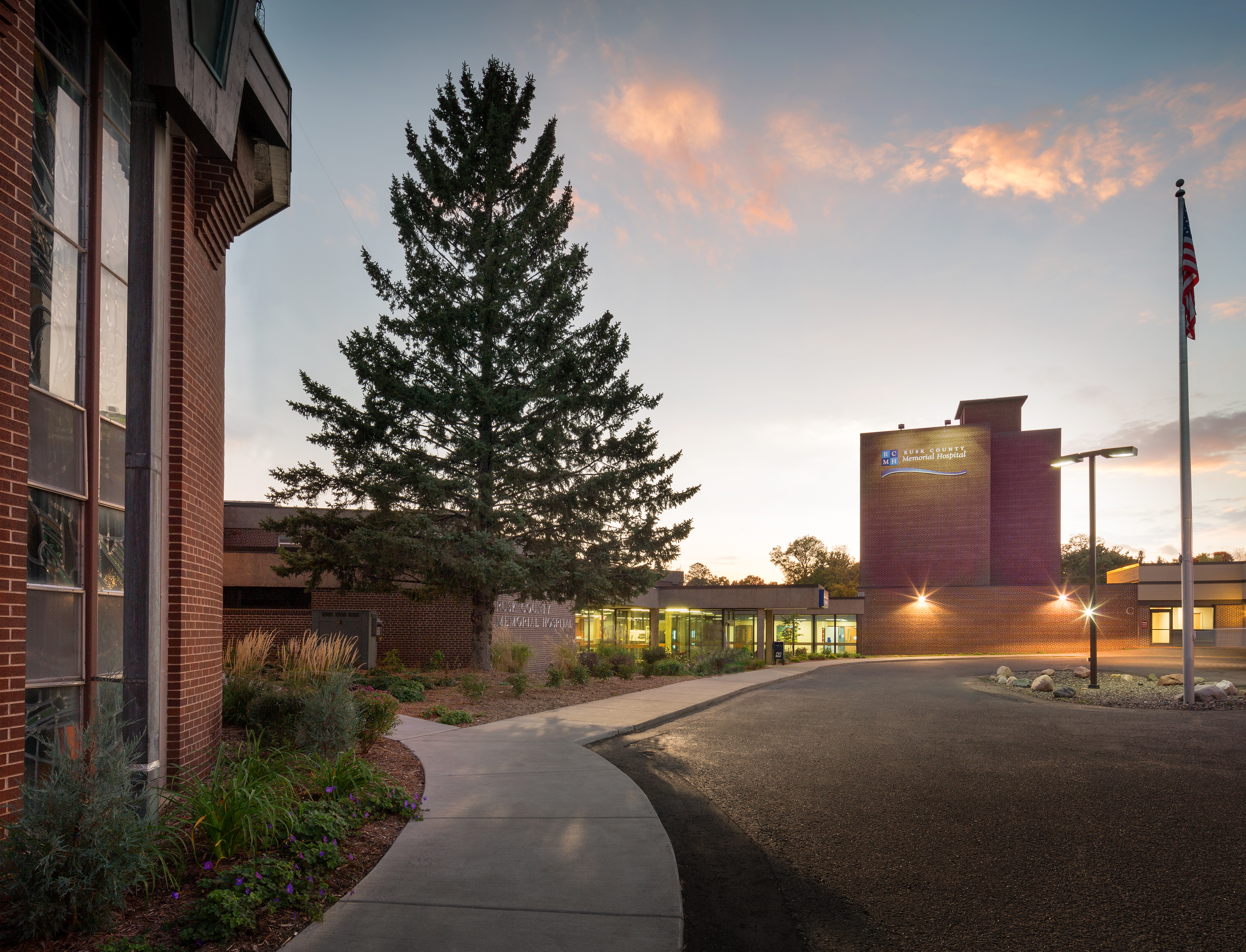 Rusk County Memorial Hospital at night