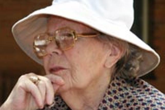 Older Woman with Hat