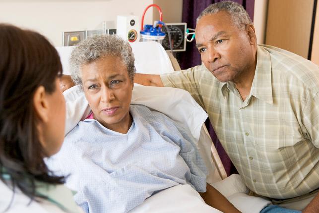 doctalkingtoseniorcouple 100041130 1024x620 Seniors
