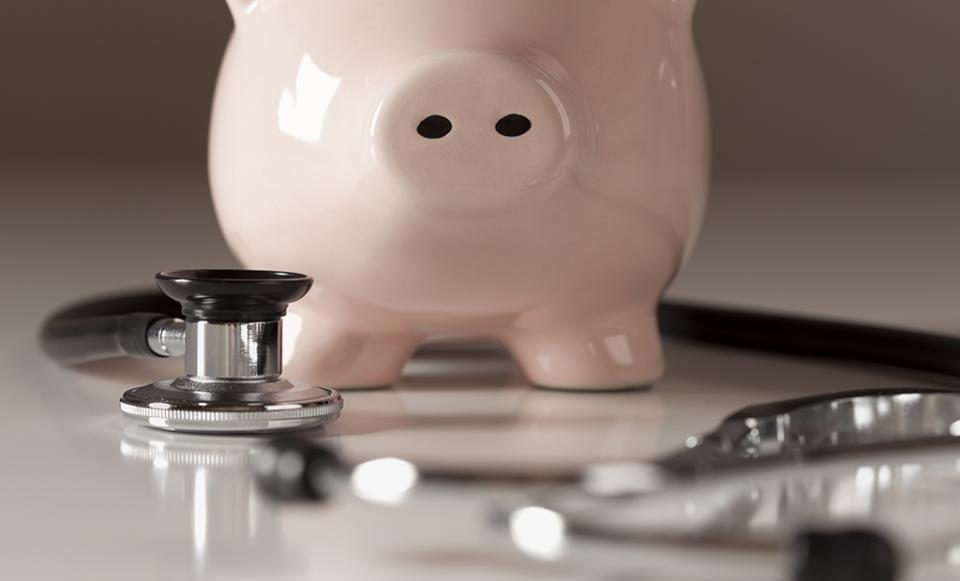 thinkstockphotos139605644 1024x620 cost health insurance