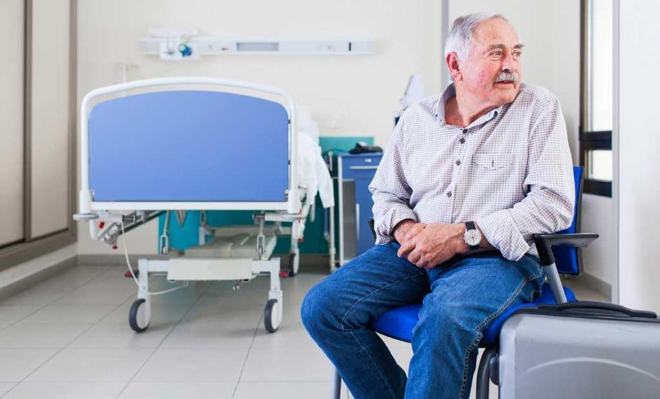seniorwaitinginroom 1024x620 doctor patient