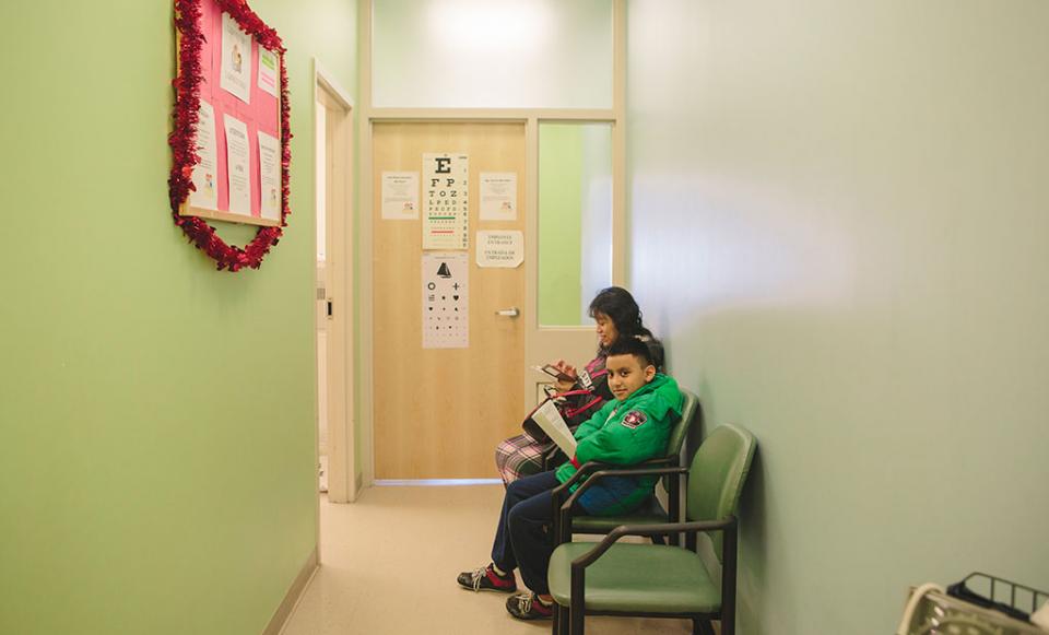 boyandmom 1024x620 boy and mother in waiting room