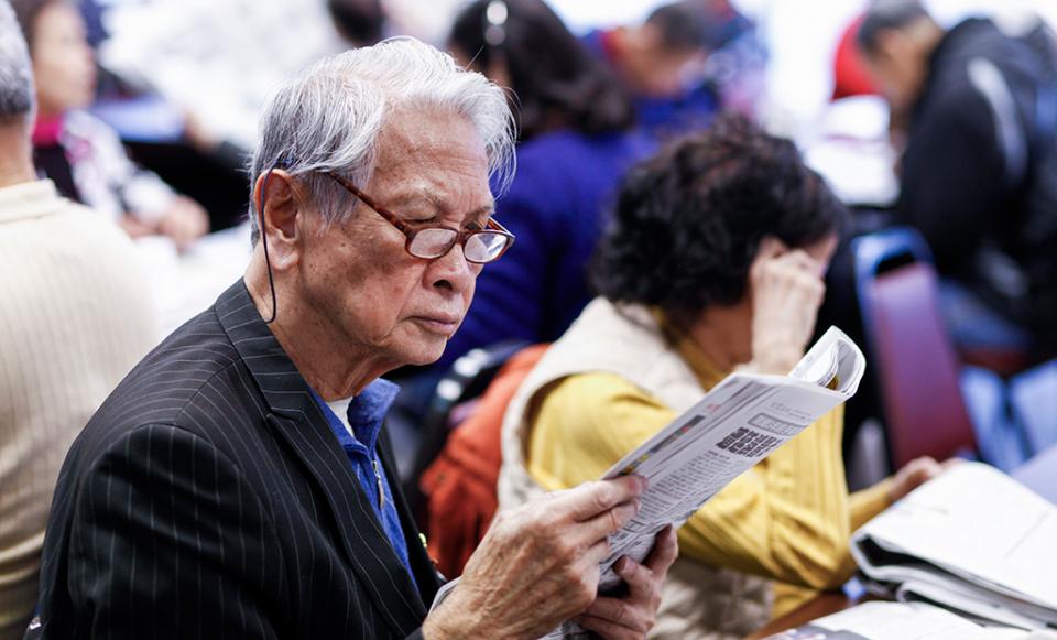 dixonnanshanseniors151 1024x620 web seniors nursing home health asian american