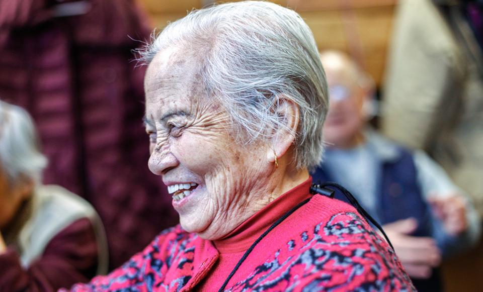dixonnanshanseniors175 1024x620 web seniors nursing home health asian american