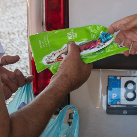 Hands exchange package of syringes