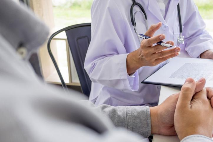 doctor dealing with patient with a short term plan