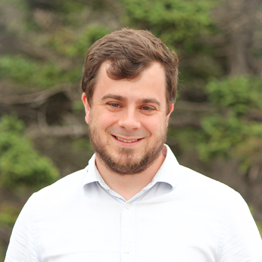Alex Hoagland headshot