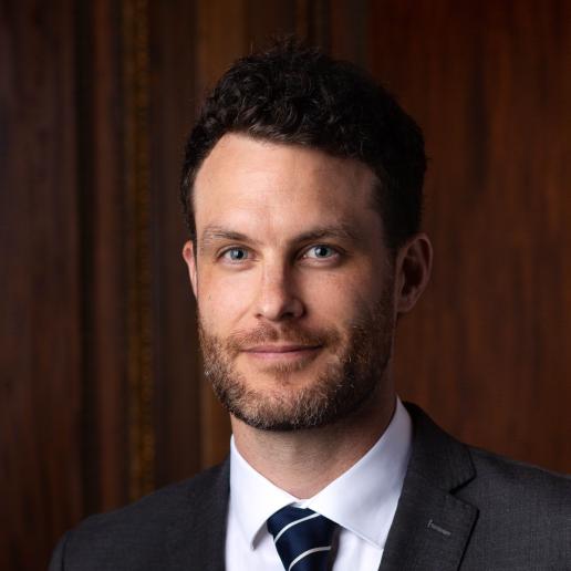 Headshot of Jonathan Hoogerbrug