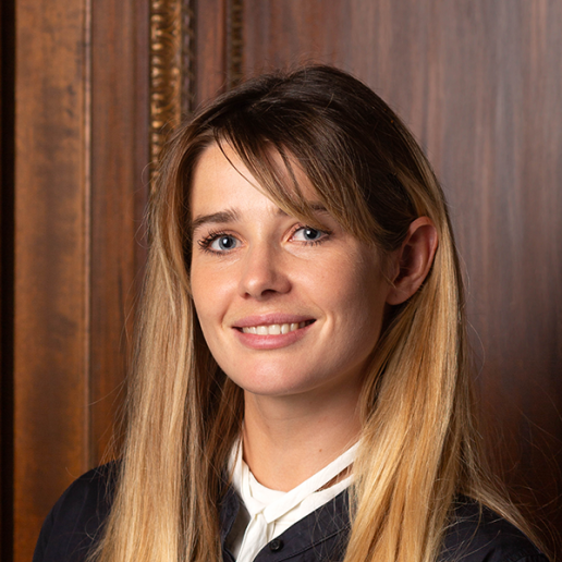Photo, headshot of Lucy Orr-Ewing
